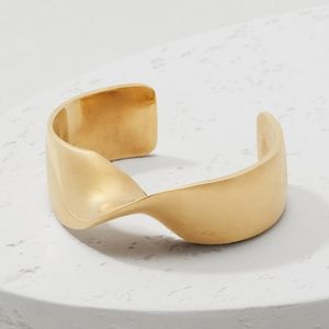 Twist Cuff bracelet by Soko